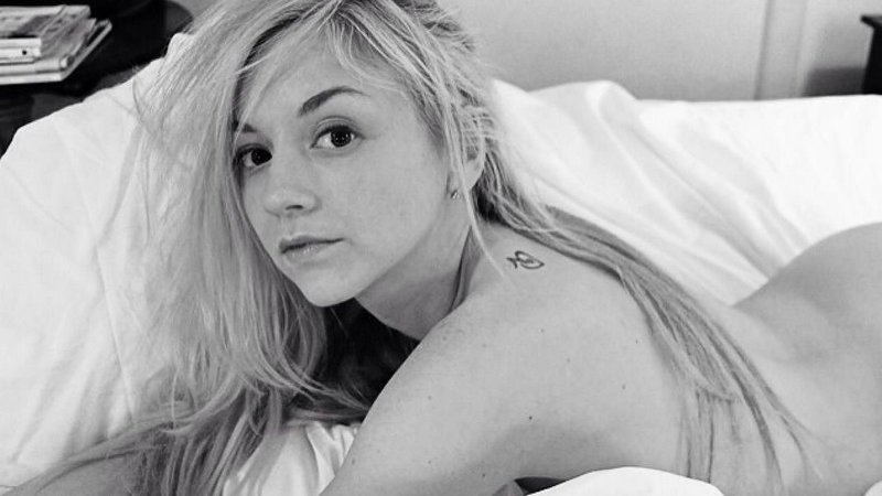 إيميلي كيني - Emily Kinney