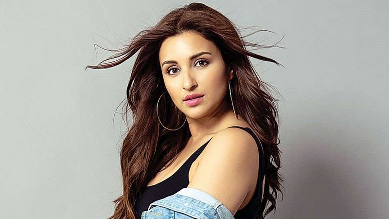 بارنيتي تشوبرا - Parineeti Chopra