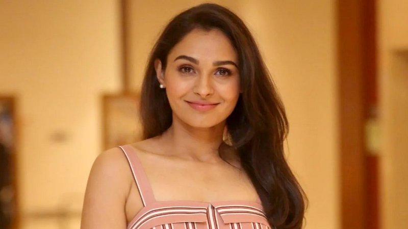 أندريا إرميا – Andrea Jeremiah