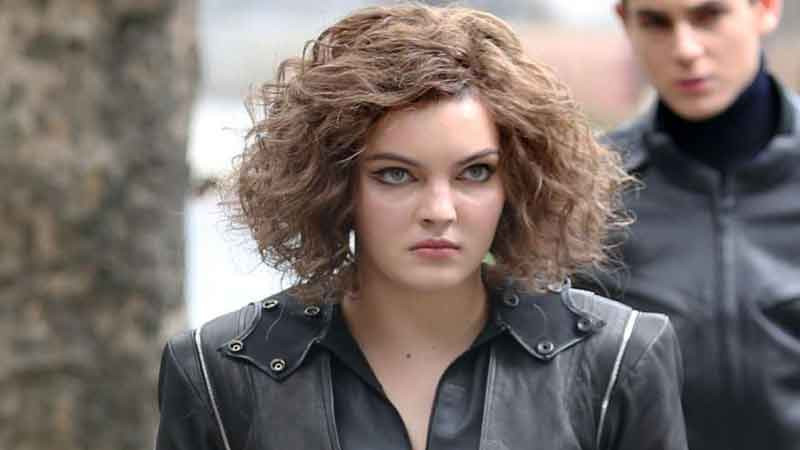 كامرين بيكوندوفا - Camren Bicondova