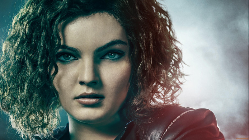 كامرين بيكوندوفا - Camren Bicondova