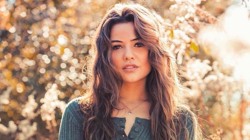 دانييل كامبل – Danielle Campbell