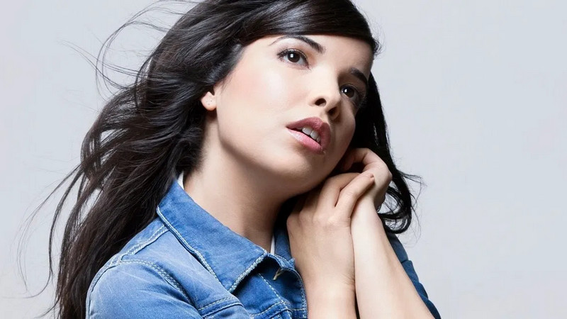 إنديلا - Indila