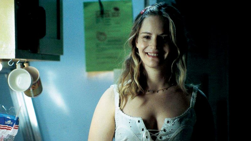 جينيفر جيسون لي – Jennifer Jason Leigh