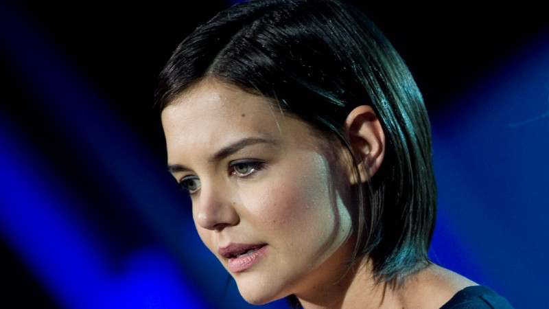 كيتي هولمز - Katie Holmes