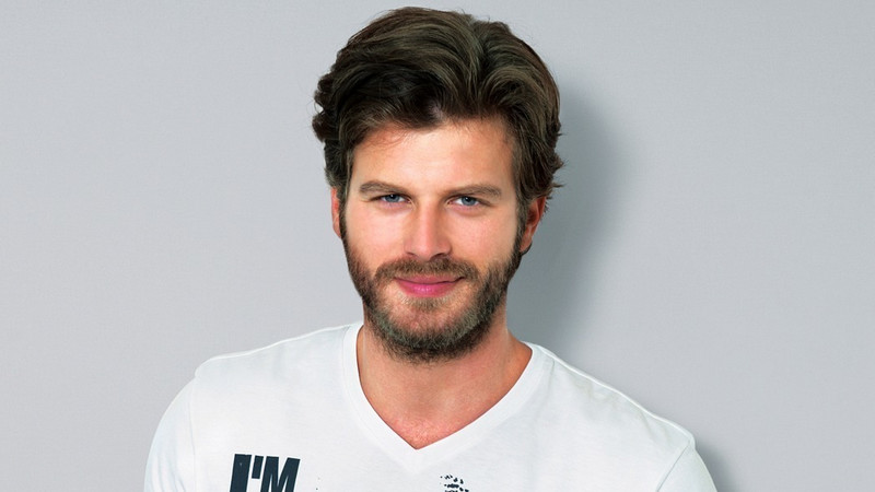 كيفانش تاتليتوغ - Kivanc Tatlitug