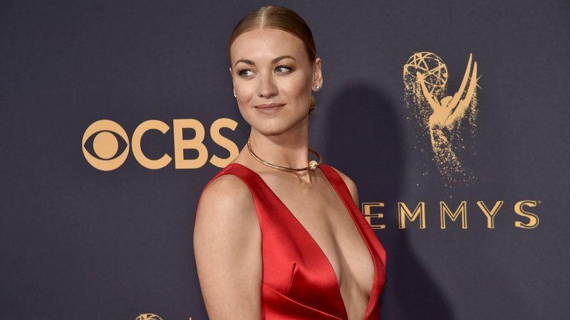 إيفون ستراهوفسكي – Yvonne Strahovski