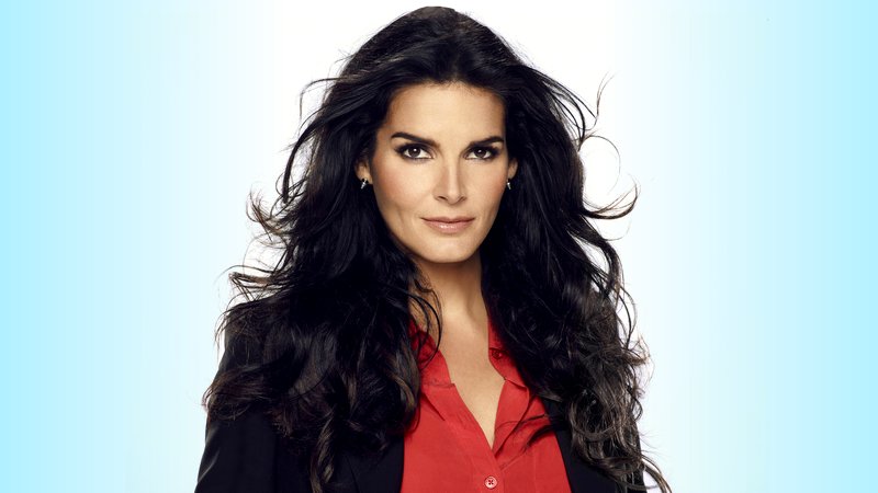 أنجي هارمون Angie Harmon