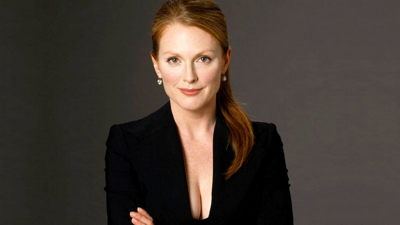 جوليان مور Julianne Moore