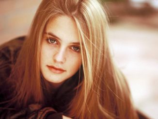 Alicia Silverstone.jpg