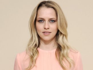 Teresa Palmer 1.jpg